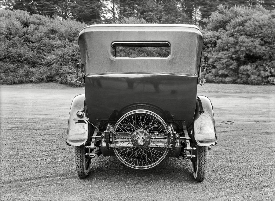  Chalmers Six-30 Touring 1917 года  (фото 2 из 3)